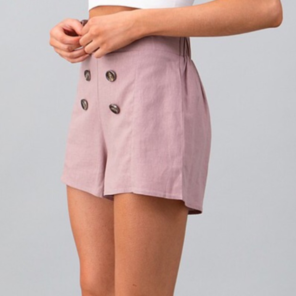 High Waist Ruffle Vintage Shorts - Picture 3 of 6